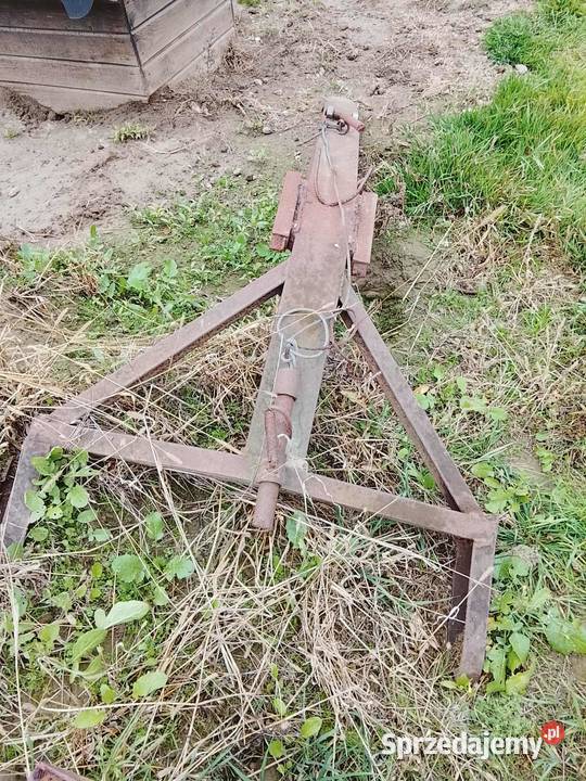 Ładowacz na tylni tuz Garbatka Długa