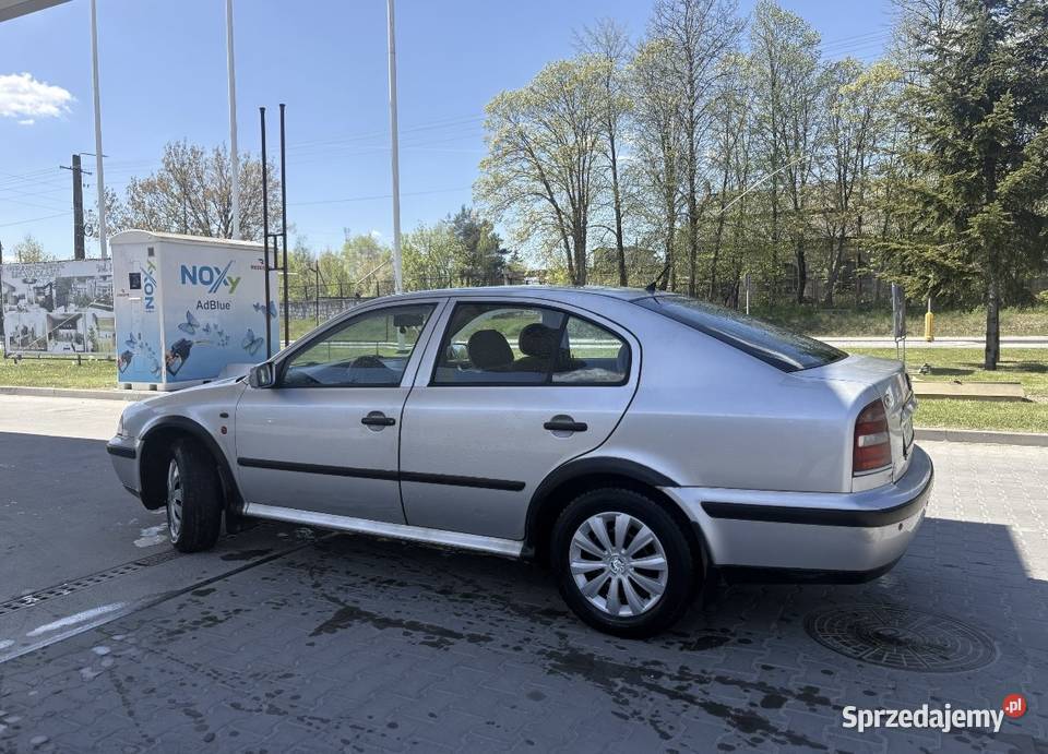 Skoda Octavia 16 75 LPG 263385km Pińczów