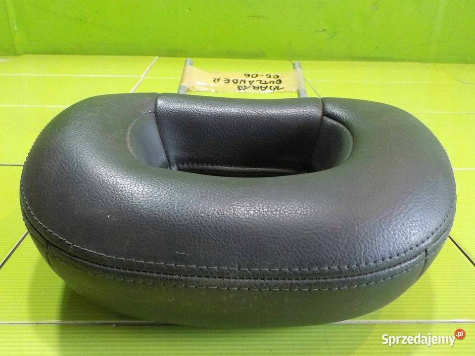 MITSUBISHI OUTLANDER I 05r zaglowek lewy przod mazowieckie Suków