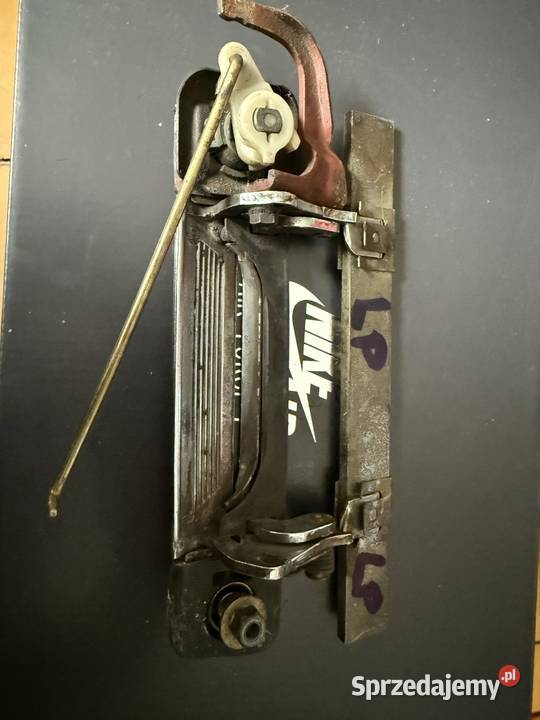 BMW e23 klamka drzwi wkładka kpl lewy przód Mszana