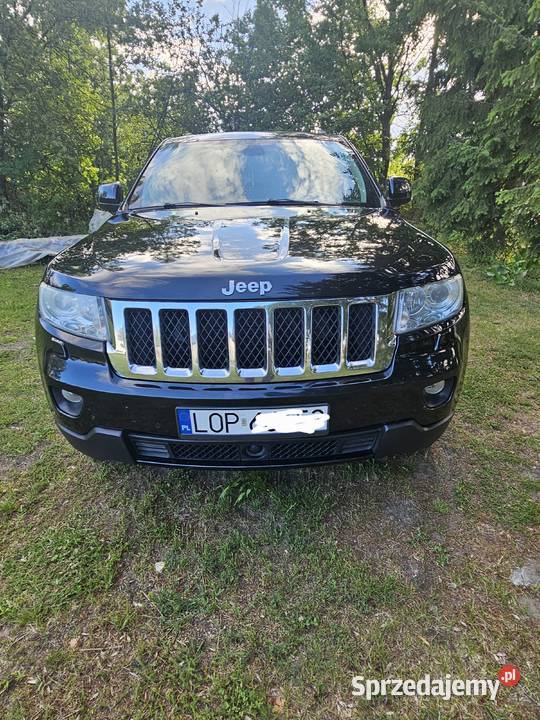 Sprzedam jeep grand cherokee wk2 uszkodzony lubelskie Józefów nad Wisłą