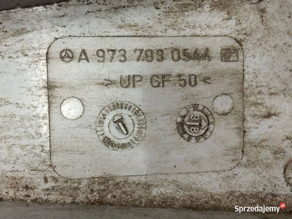 Mocowanie Uchwyt Spojlera Actros Atego Axor Części samochodowe Maszewo sprzedam