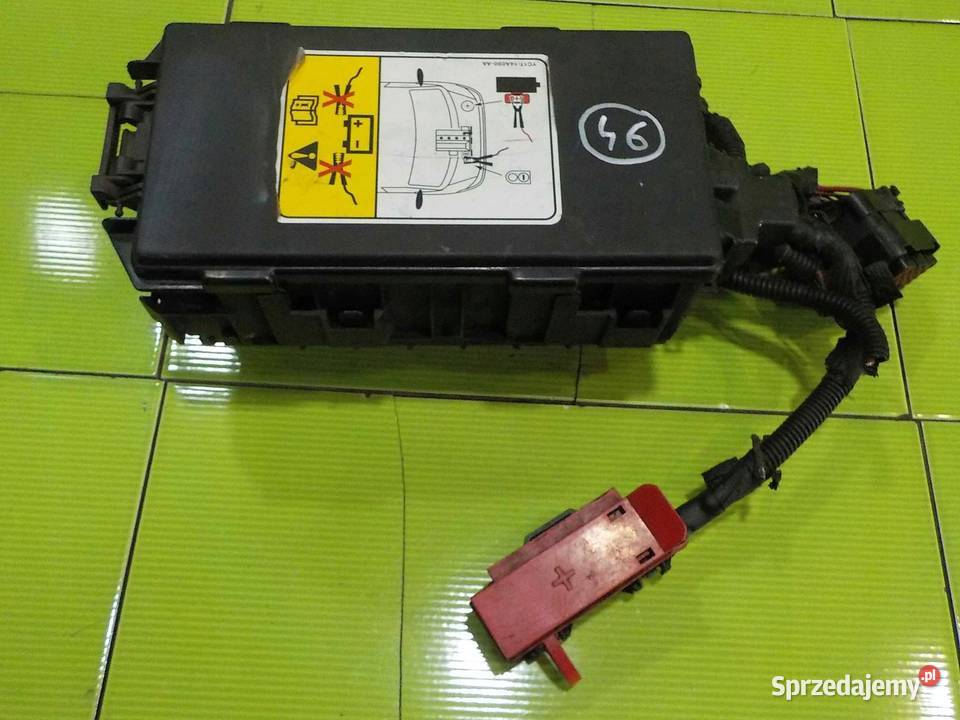 PEUGEOT 207 16 VTI 08r skrzynka bezpiecznikow osobowe mazowieckie Suków