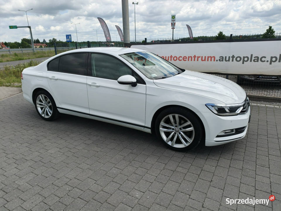 Volkswagen Passat Piękny Volkswagen Passat B8 B8 bluetooth Lipówki