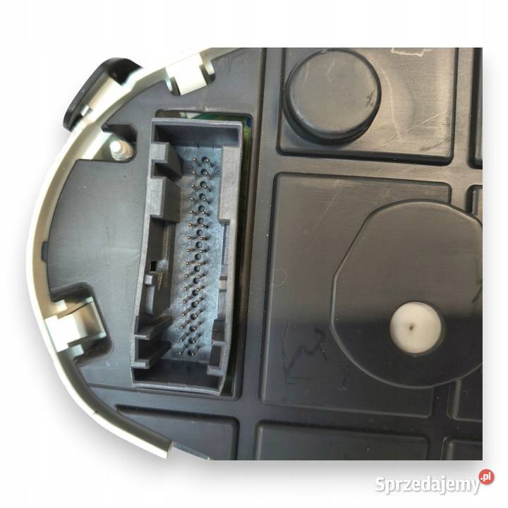 LICZNIK ZEGARY 8A6T10849CL Ford Fiesta MK7 14 16 osobowe