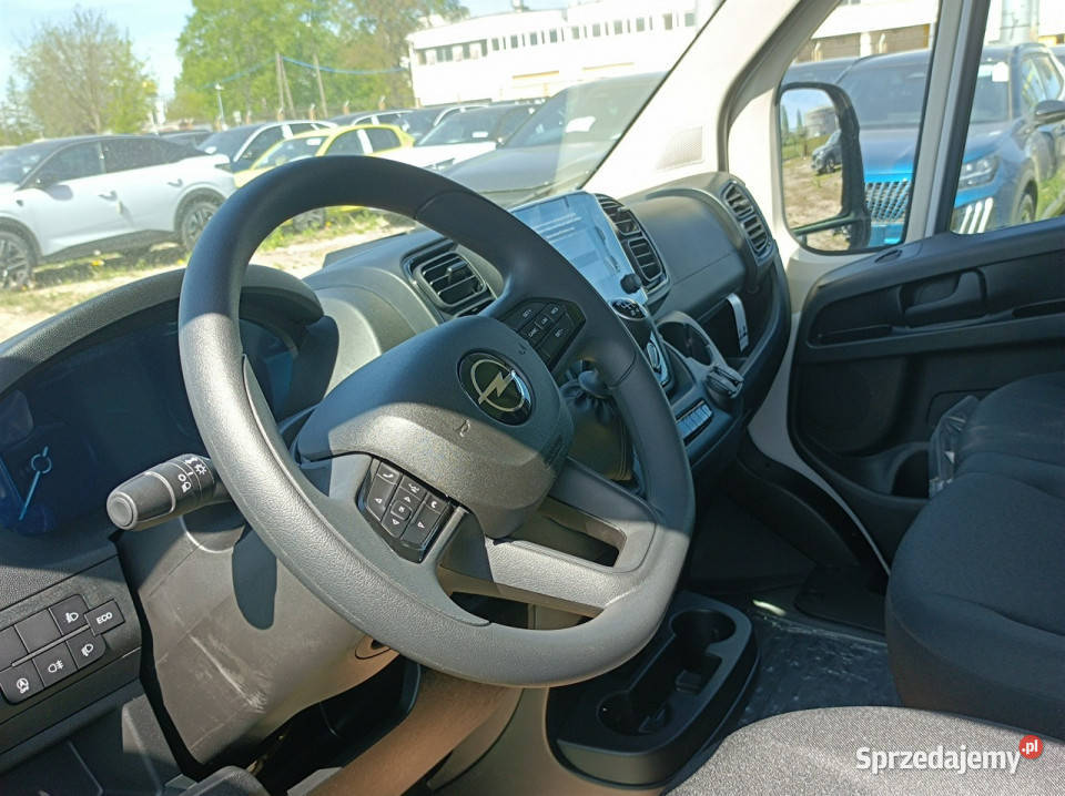 Opel Movano Opel Movano Furgon 140 L3H2 13m3 RP wspomaganie kierownicy Opel Warszawa sprzedam