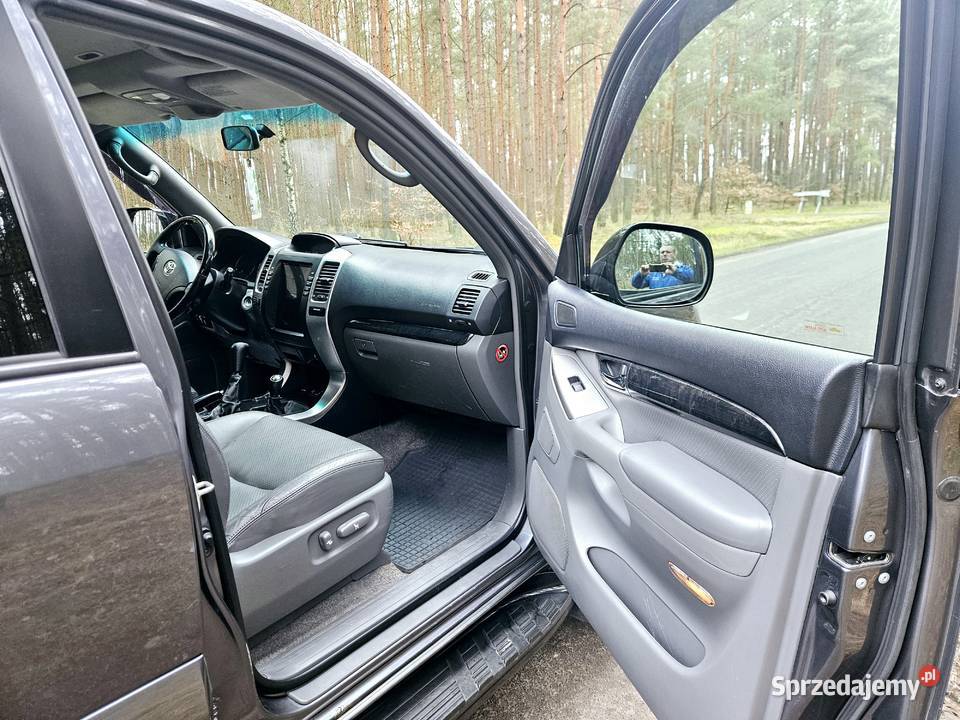 Toyota Land Cruiser 120 Lubasz
