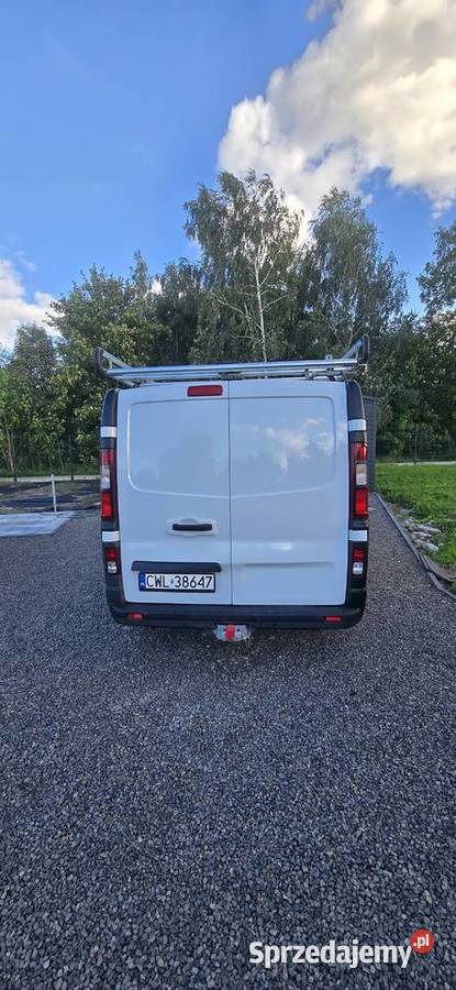 Renault Trafic z bagaznikiem dachowym 272500km