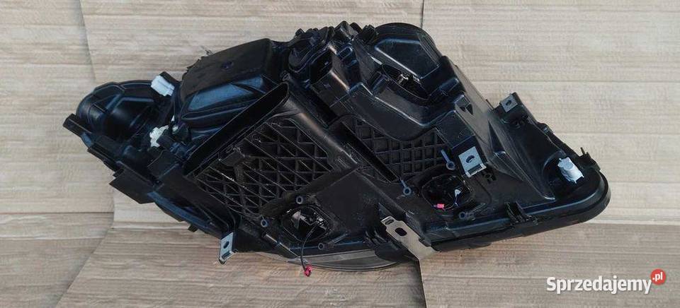 Lampa Przod Bi Xenon Skrętny Led Bmw 5 F10 F11 sprzedam
