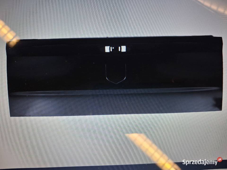 Klapa pokrywa tył paki skrzynii dodge ram 1500 4 Klapy bagażnika