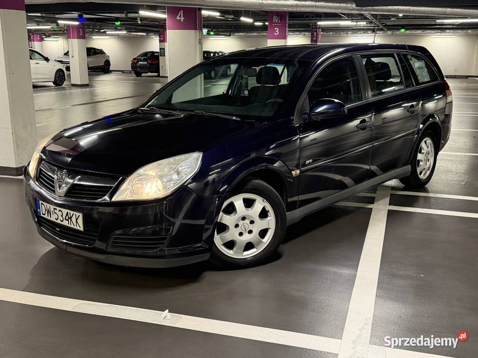 Opel Vectra C 19 CDTI 150 Life 2005 kombi 6 Opole