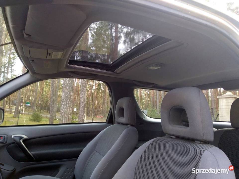 Toyota RAV4 3D 4x4 hak szyberdach diesel Starowola