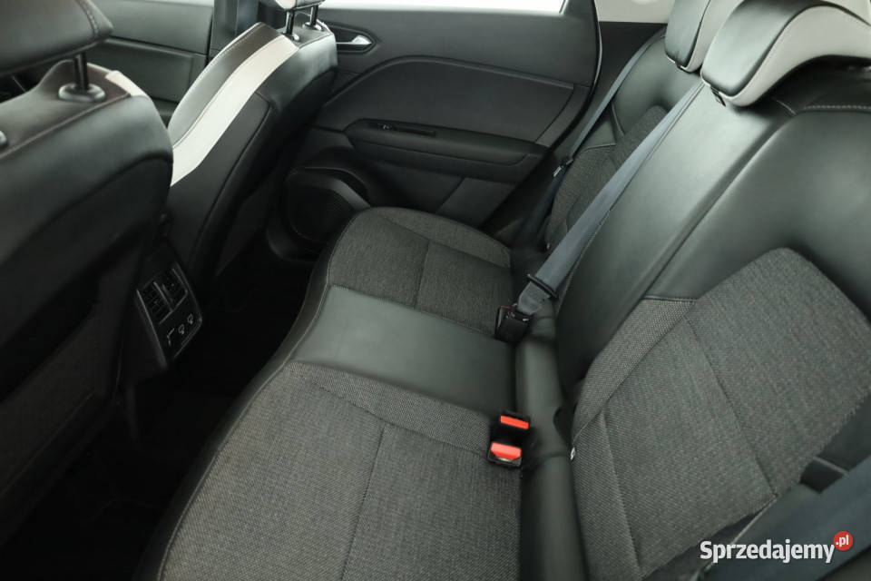 Renault Captur 10 TCe nieuszkodzony Captur
