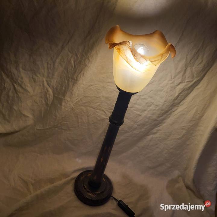 Piękna stylowa lampa lampka z kloszem Warszawa