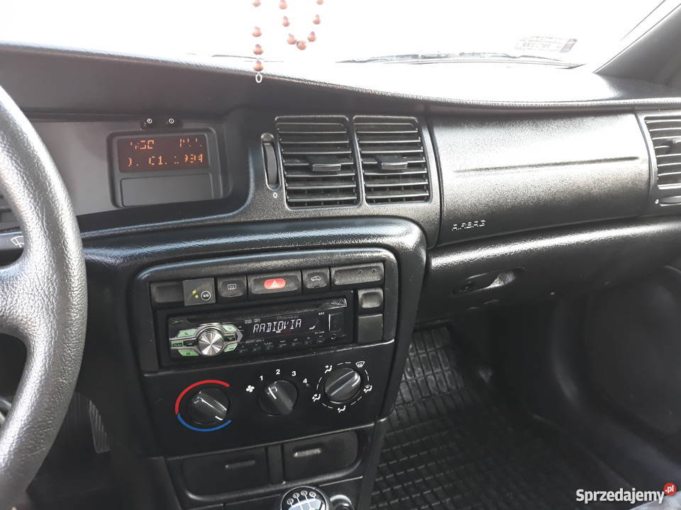 Opel vectra B kombi 97r 16 16v benzynagaz lpg Gnojnica