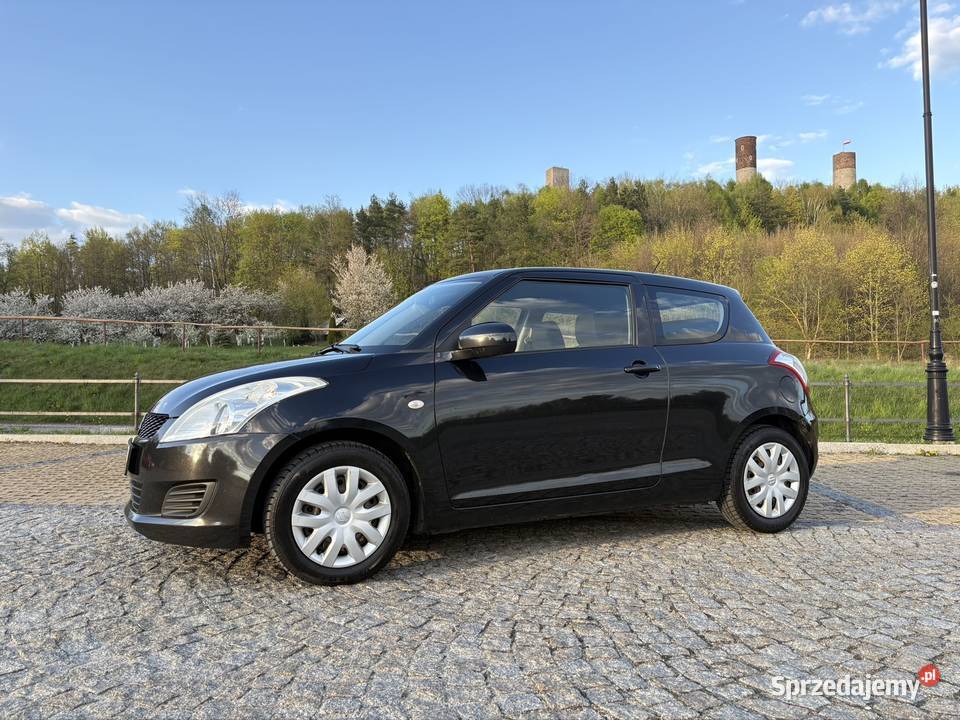 Suzuki Swift 13 euro 5 2010 klimatyzacja 2/3 Kielce sprzedam