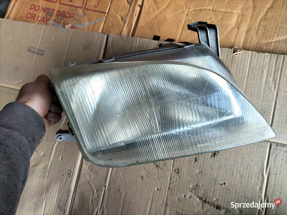 LAMPA PRZEDNIA PRZÓD PRAWA SUBARU JUSTY Prawe Oświetlenie Kamień-Kolonia