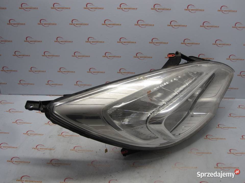 OPEL MERIVA B 13r lampa prawa przód ANGLIK Kielce