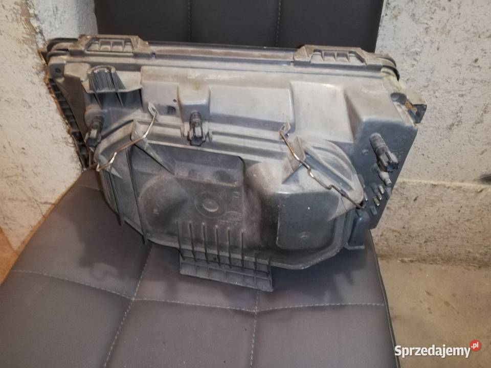 Mercedes W124 reflektor prawy Hella Szczecin sprzedam