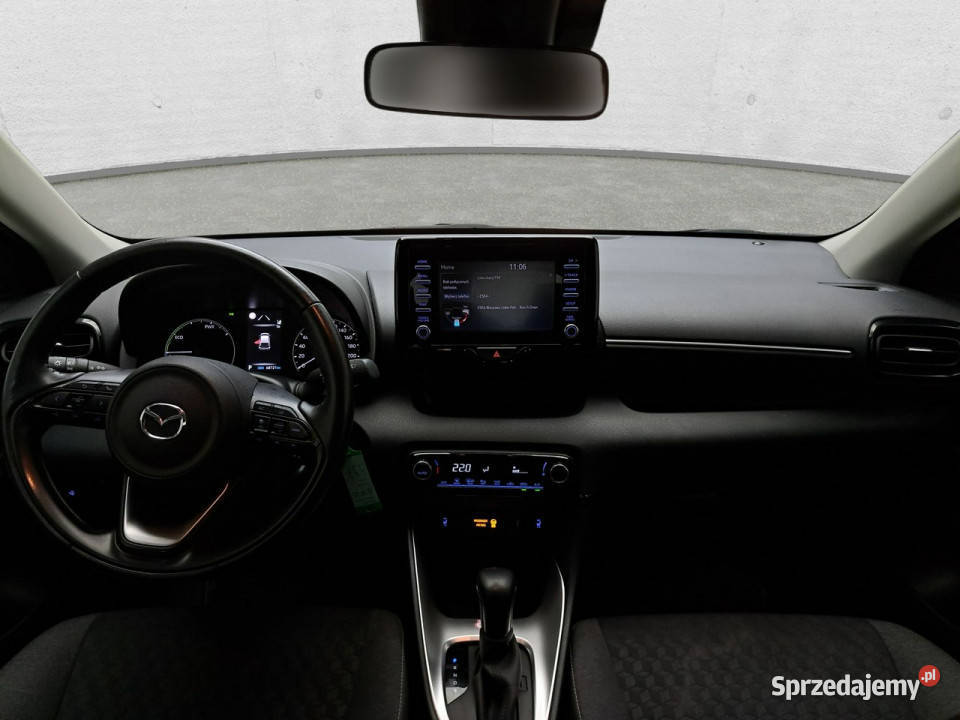 Mazda 2 Hybrid Komorniki