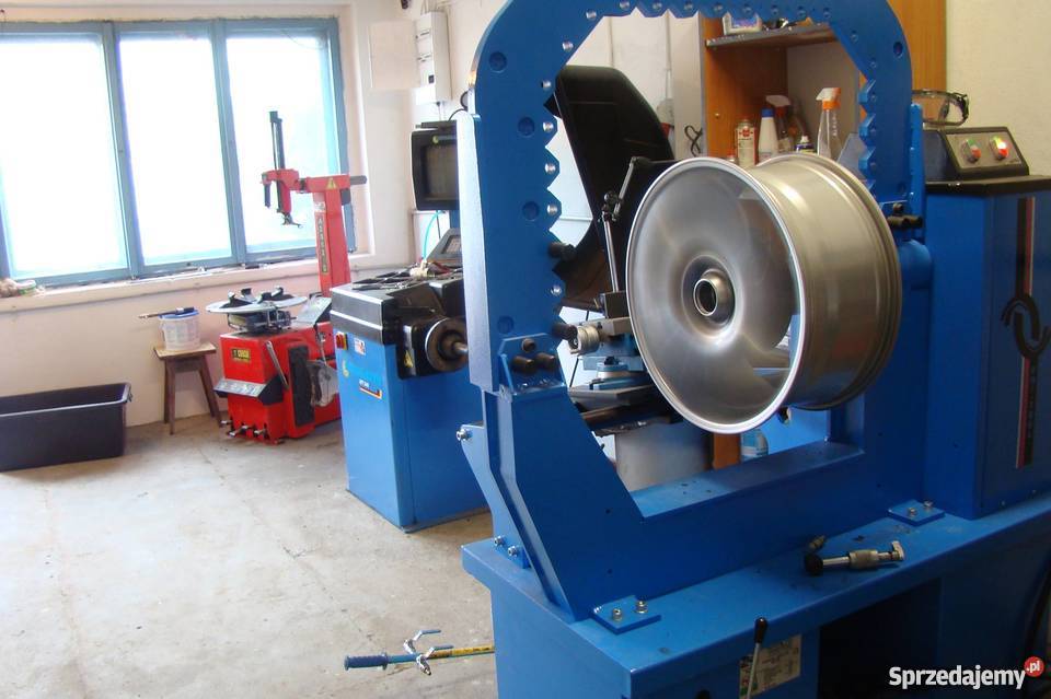 PROSTOWNIE FELG RENOWACJA FELG WULKANIZACJA Pozostałe sprzedam