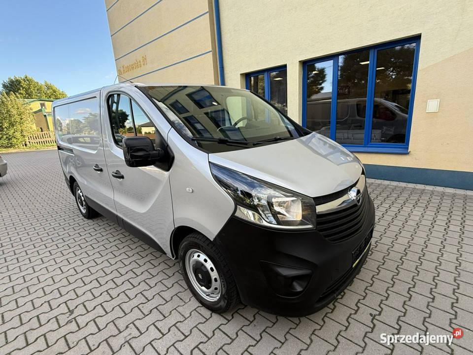 Opel Vivaro Opel Vivaro B 16CDTi LED 2014r serwisowany w ASO Opel