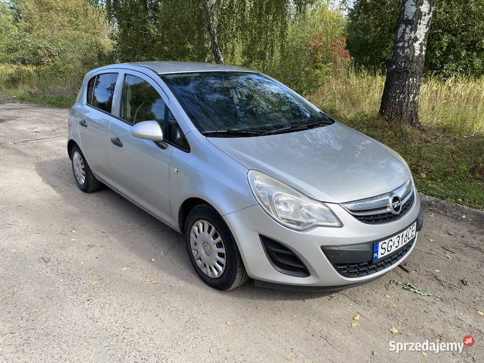 Sprzedam Opla Corsę D 13 Diesel 95 2013 światła do jazdy dziennej śląskie Gliwice