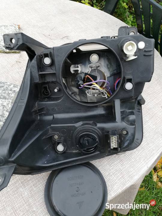 Lampa Citroen C 2