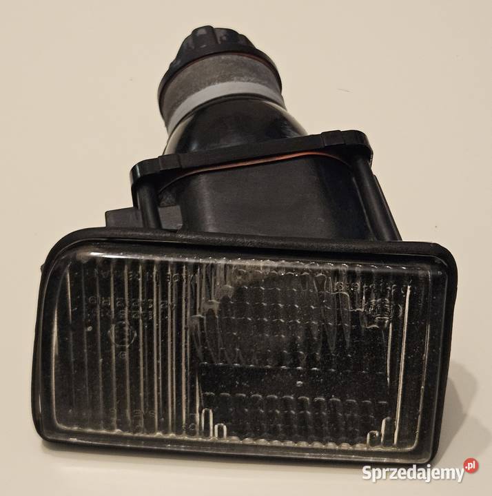 Hella lampa przeciwmgielna halogen lewy Bmw e34 Motoryzacja Lublin
