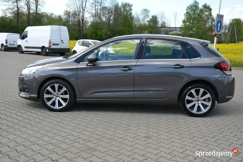 Citroen C4 12 benzyna 130 masaże xenon martwe