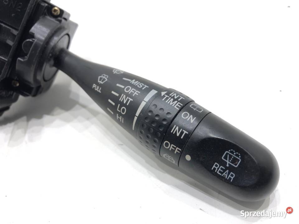 PRZEŁĄCZNIK WYCIERACZEK SUZUKI SWIFT III osobowe