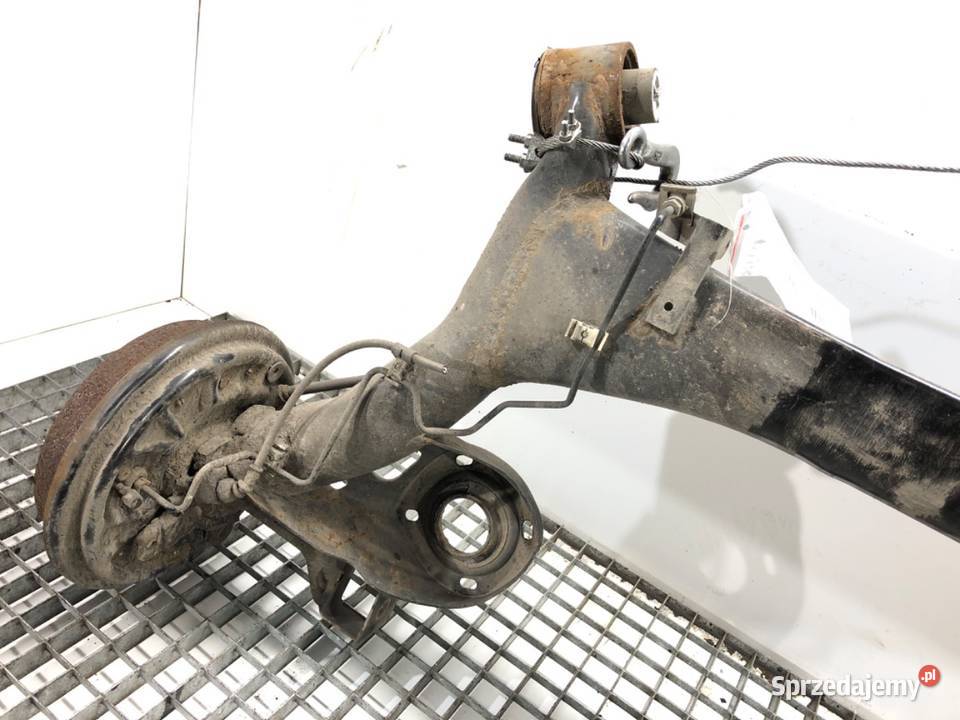 BELKA TYŁ SKODA FABIA III Kombi TYLNA