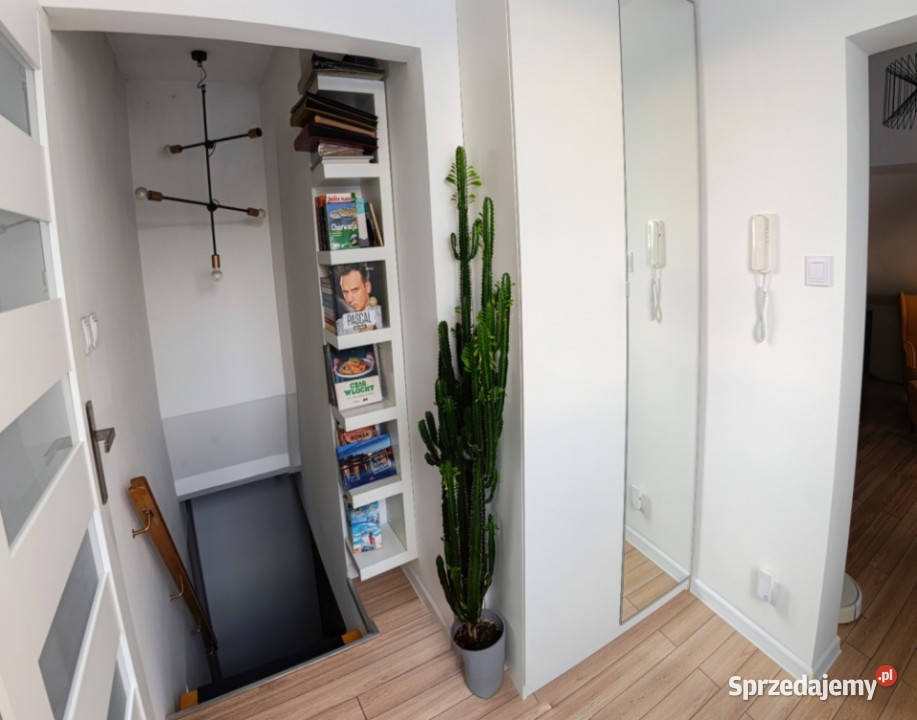 Dwupoziomowe słoneczne mieszkanie 7710 m2 piekny