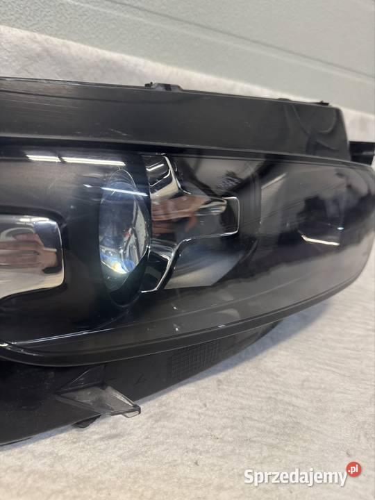 Lampa Xenon prawy przód Citroen C4 Picasso II śląskie Jasienica
