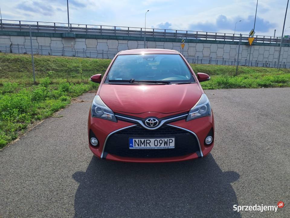 Toyota Yaris III 13 LPG 133VVTi 99 Dynamic HAK I elektrochrom. lusterka boczne Olsztyn