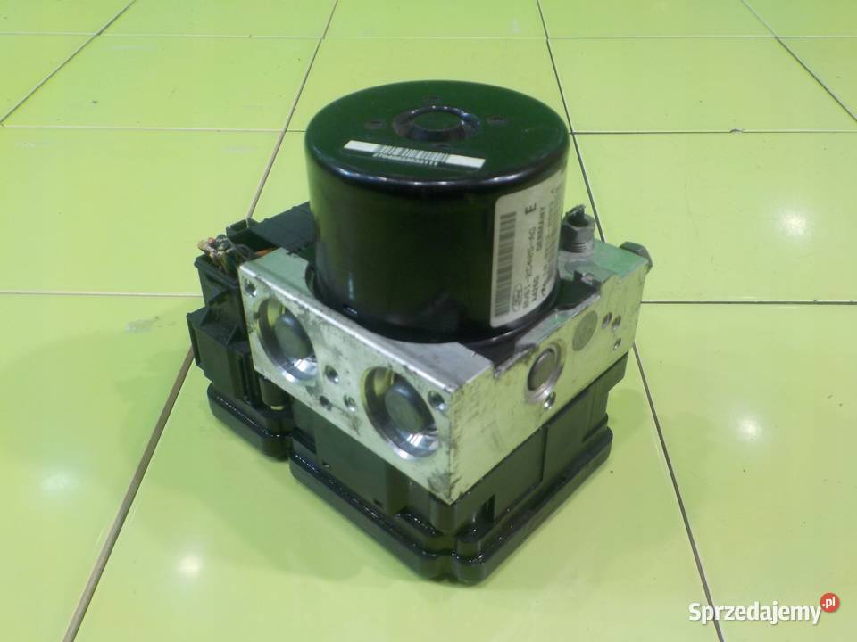 FORD FOCUS MK3 16 B 12r HB 5D pompa ABS osobowe Suków