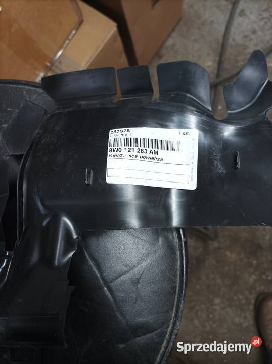 Kierownica powietrza audi a4 b9lewa 8w0121283AM Rok produkcji 2022 Sławno