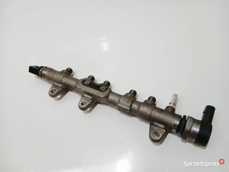 LISTWA WTRYSKOWA BMW F22 F30 20D 8514154 Strzyżewice