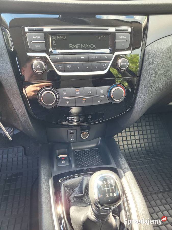 Nissan Xtrail T32 krajowy bezwypadkowy mały Warszawa sprzedam