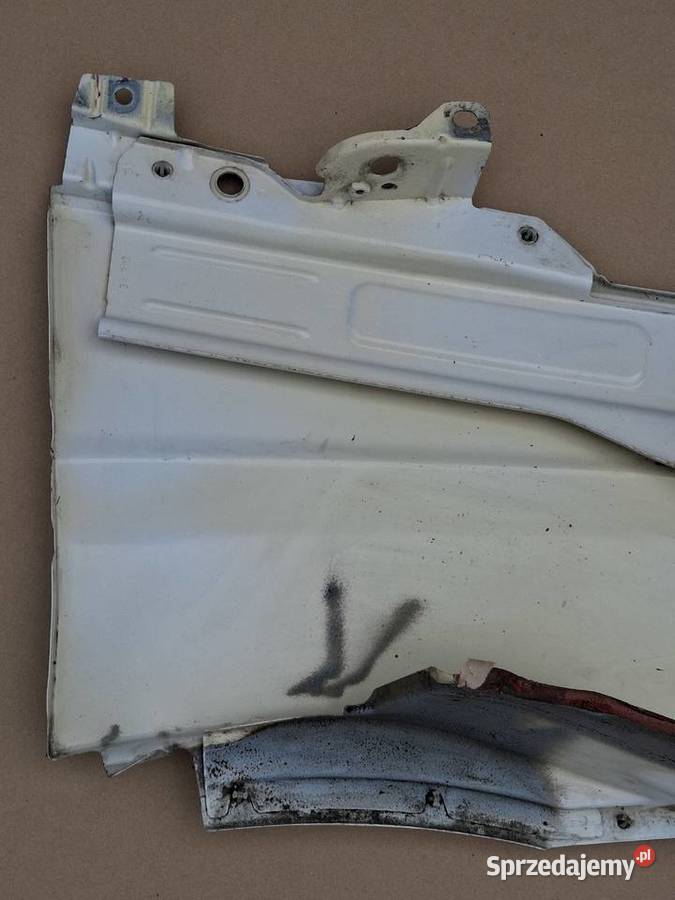 IVECO DAILY 14 BŁOTNIK LEWY PRZÓD PRZEDNI Bieleń