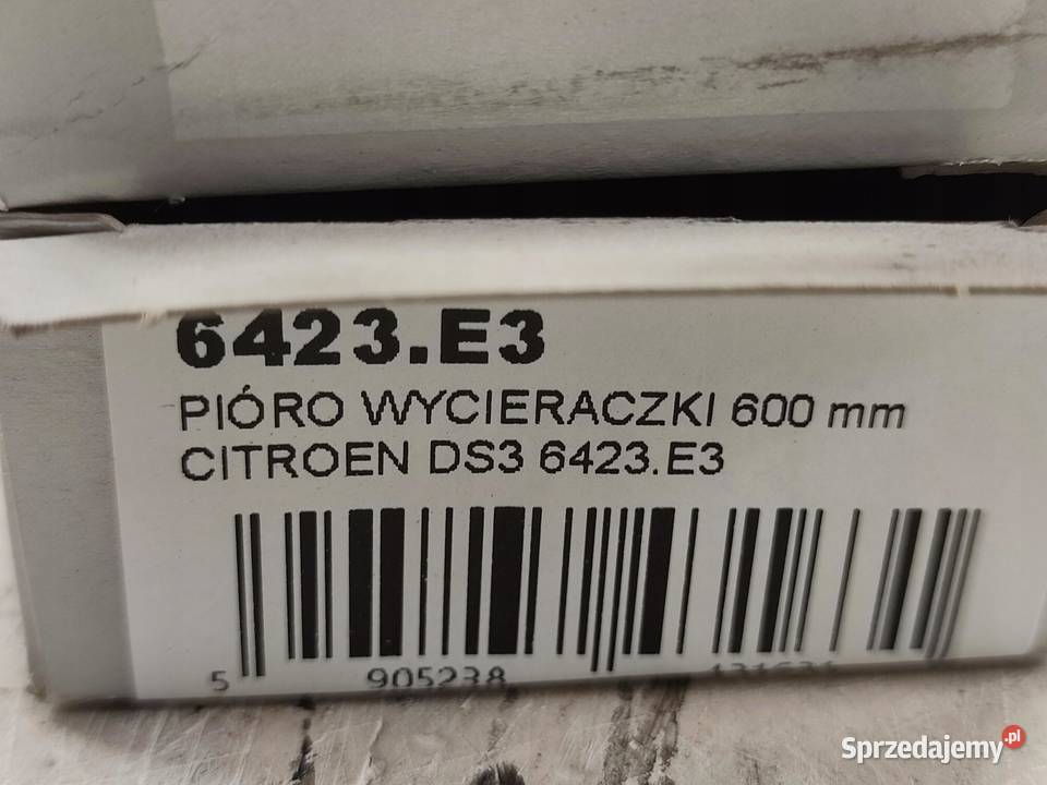 PIÓRO WYCIERACZKI PRZÓD 600mm CITROEN DS3