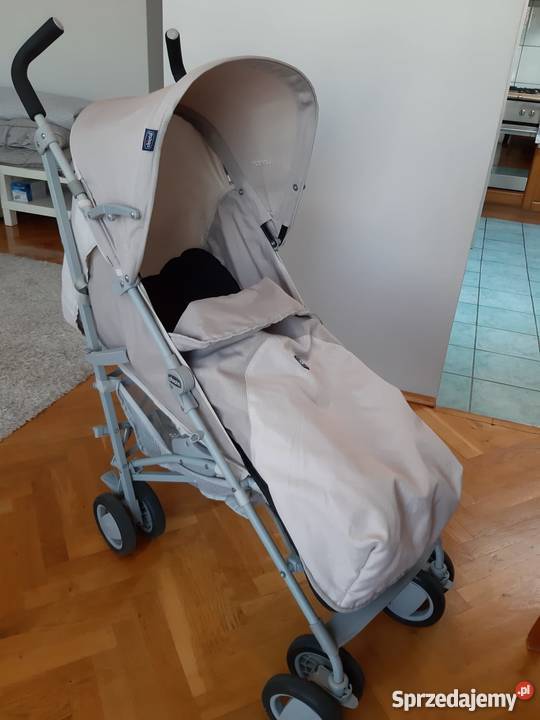 Spacerowka parasolka Chicco London z pokrowcem Regulowany podnóżek