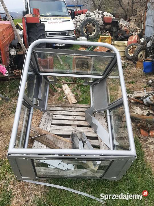 Kabina ursus c360 c355 c4011 Kabina i karoseria Dębica sprzedam