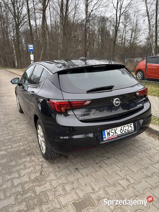 Opel Astra K HB 14T garażowany Okuniew