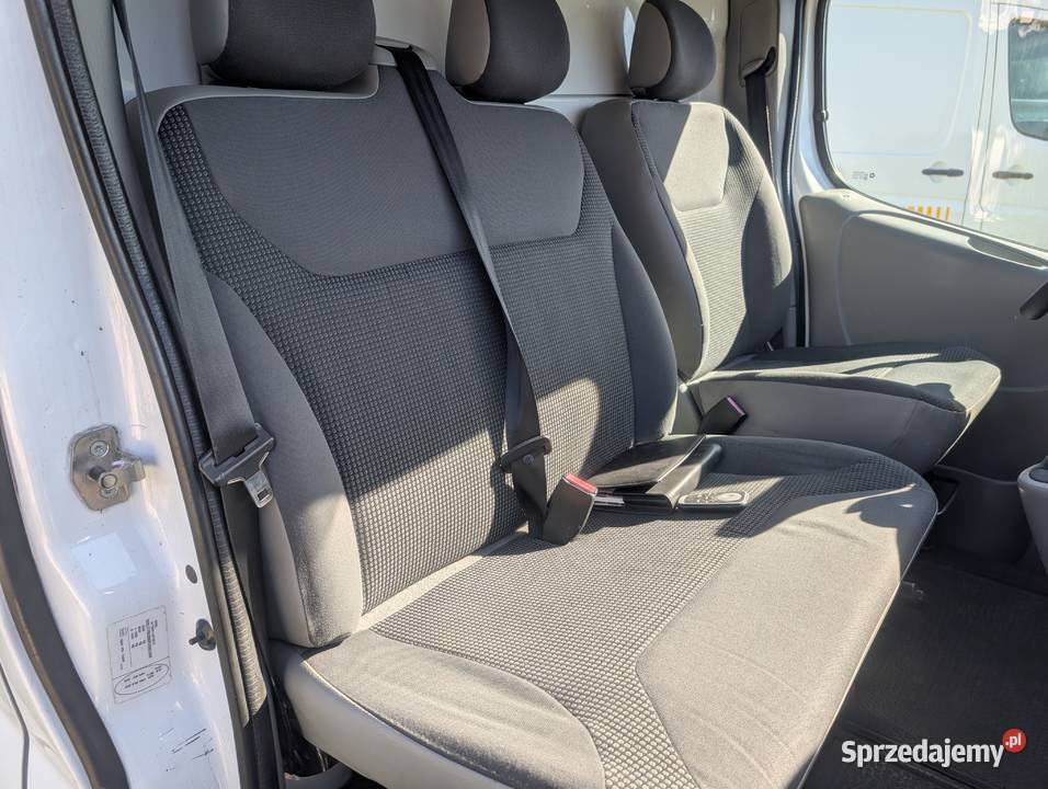 Opel Vivaro 20 CDTI LONG L2 dużym serwisie FV Góra Kalwaria