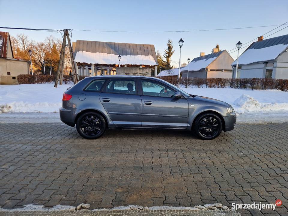 Audi A3 8P SportBack 20 TDI Navi CD Ryglice