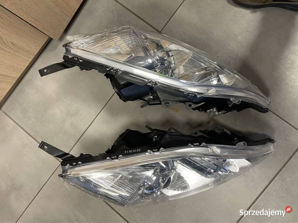 Honda Crv III reflektor przód nowy Depo lubelskie Kozubszczyzna sprzedam