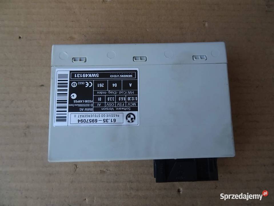 BMW E60 E61 moduł bezkiuczykowego otwierania Parcice