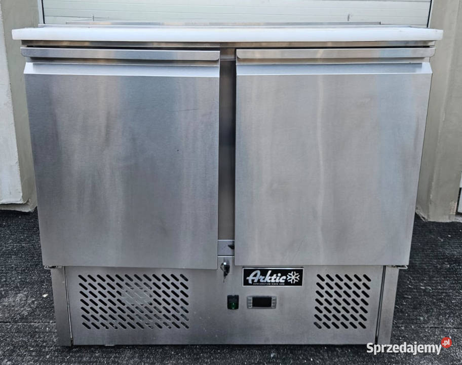 Stół chłodniczy sałatkowy 2drzwiowy z pokrywą Pszczyna