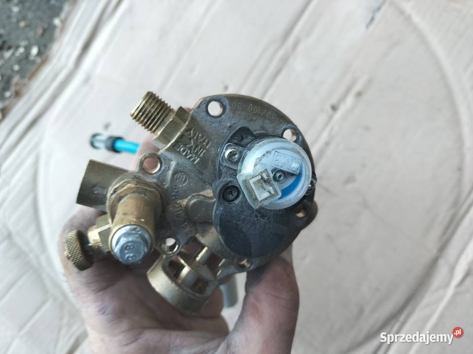 TOMASETTO WIELOZAWOR GAZU BUTLI Kamień-Kolonia